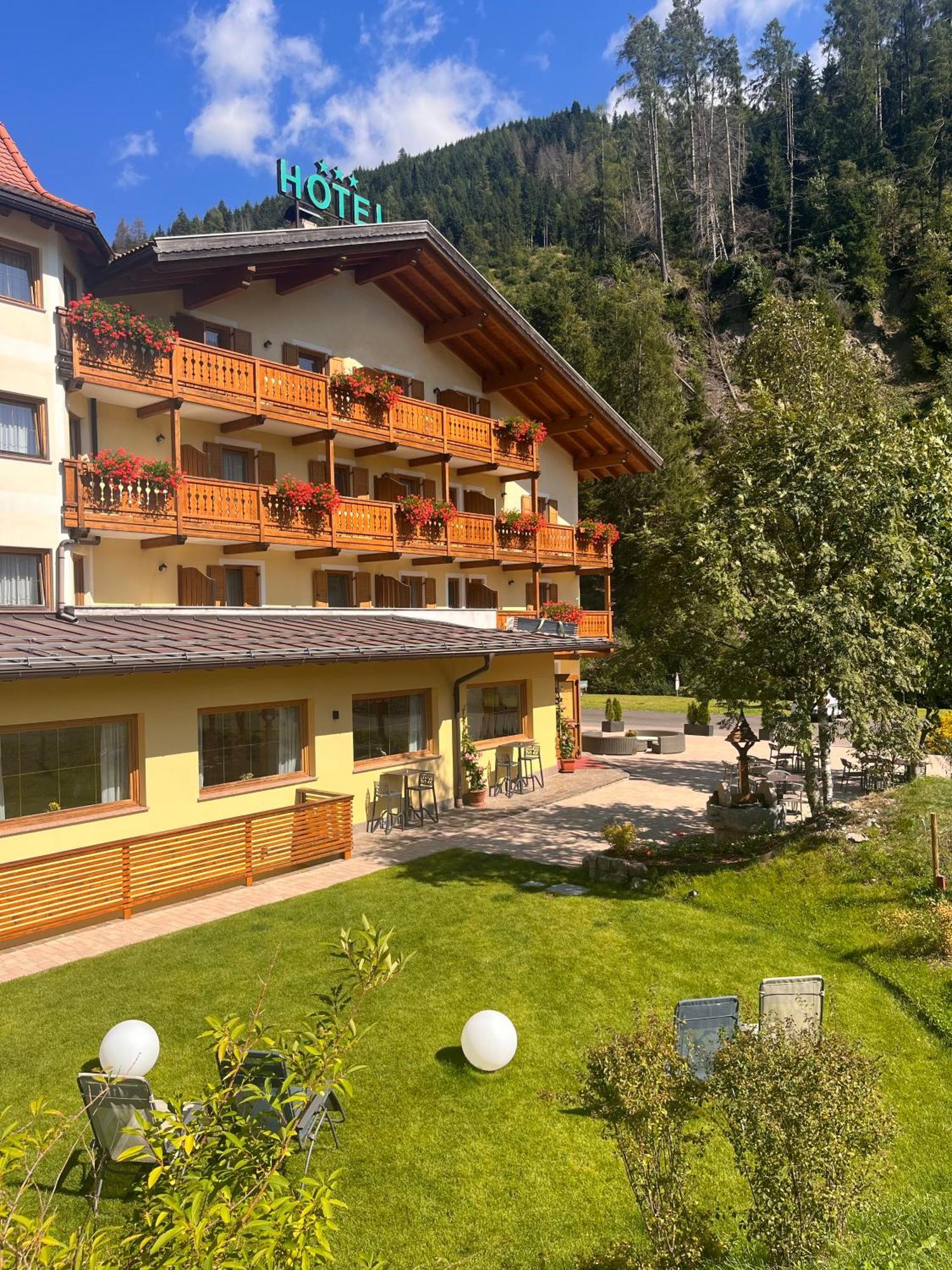 Hotel Flos